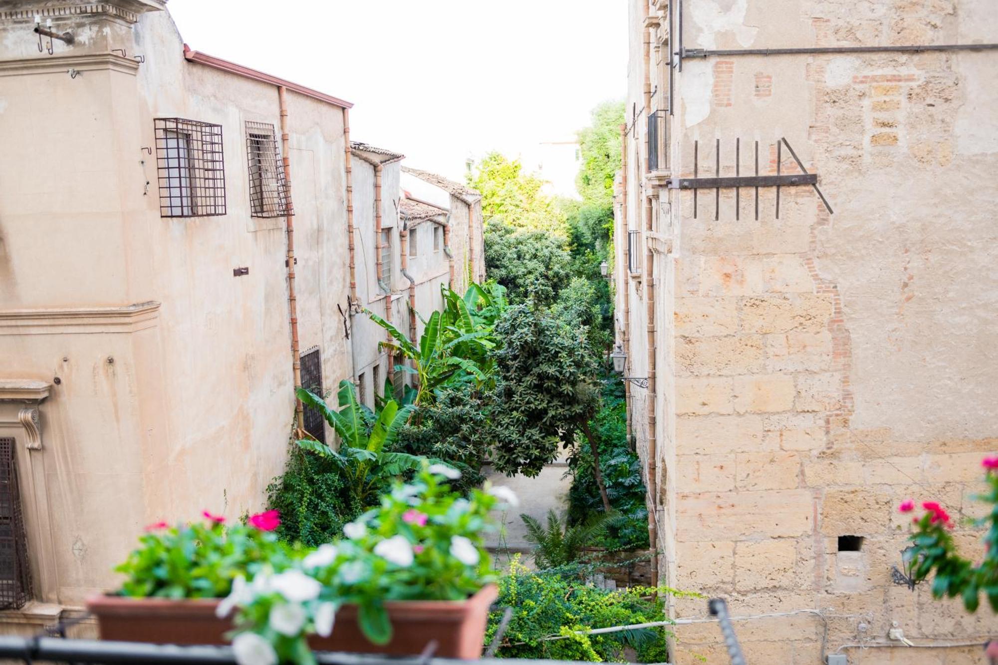 Ausa Suites Palermo Exterior foto
