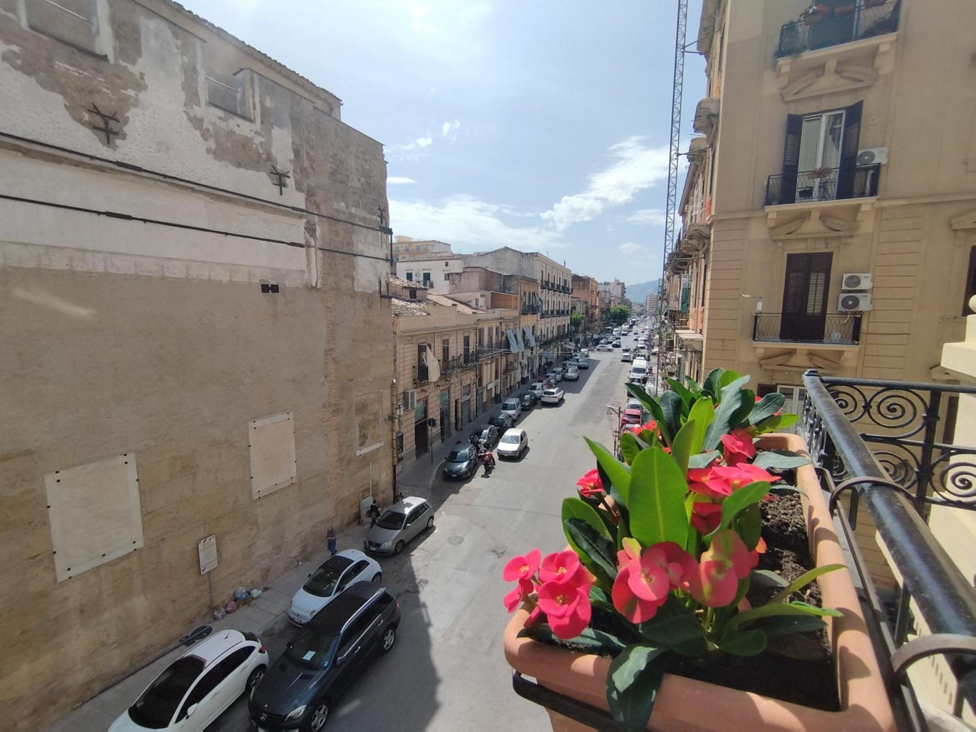 Ausa Suites Palermo Exterior foto